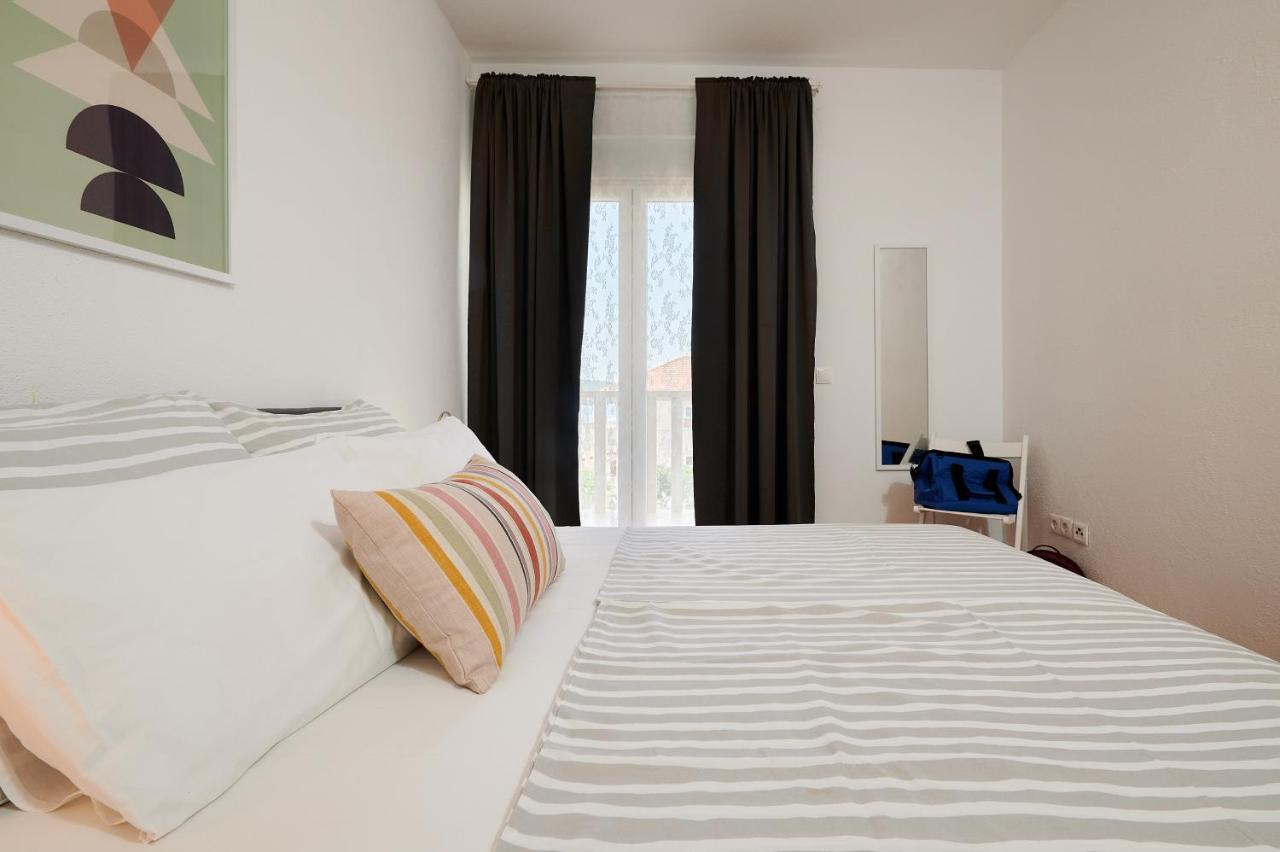 Apartman Toni Trogir Bagian luar foto