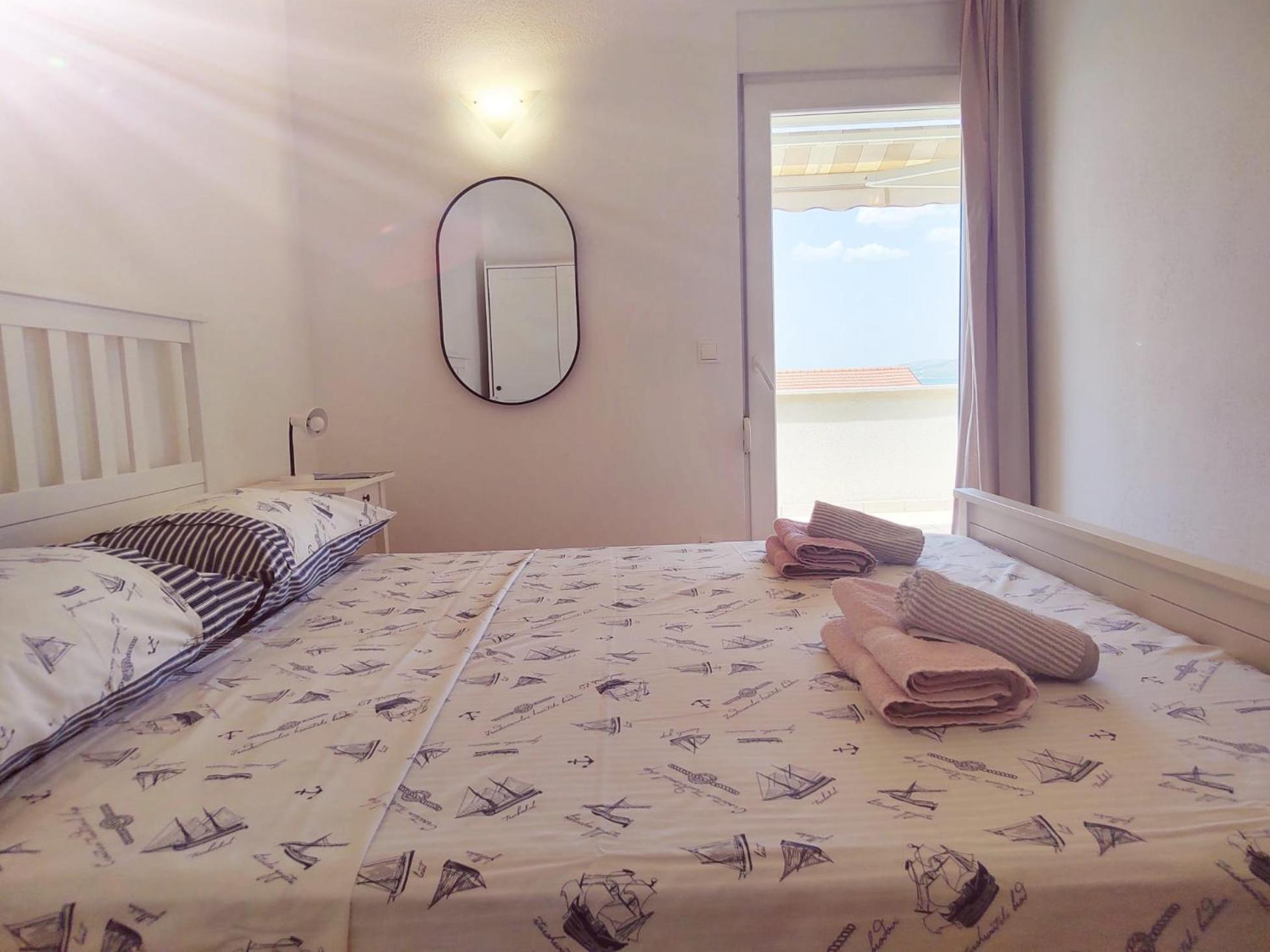 Apartman Toni Trogir Bagian luar foto