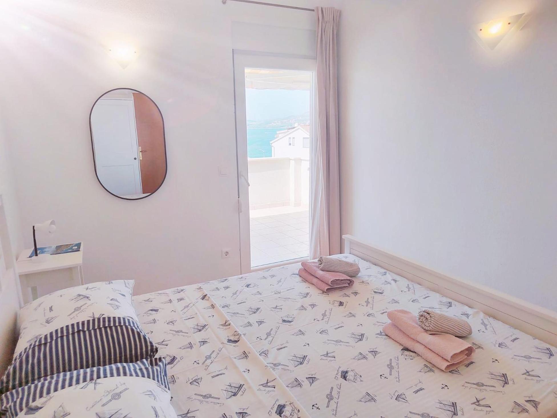 Apartman Toni Trogir Bagian luar foto
