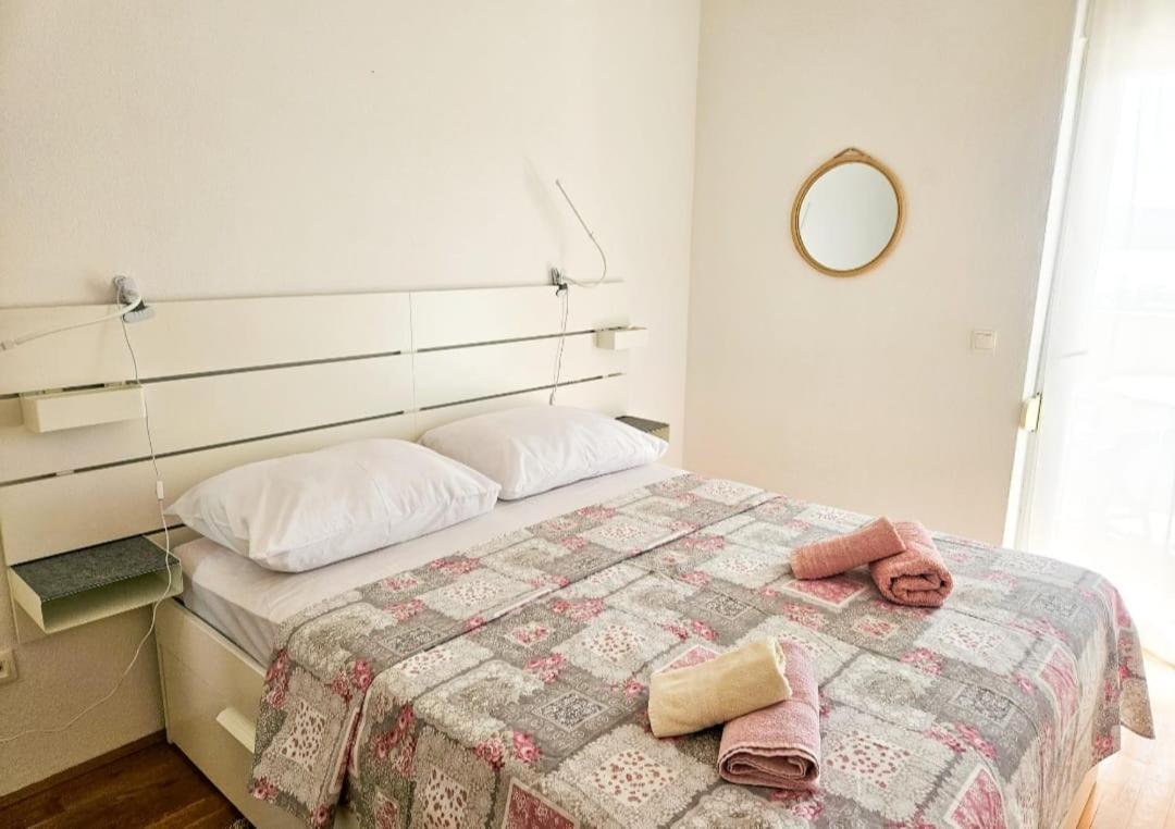 Apartman Toni Trogir Bagian luar foto